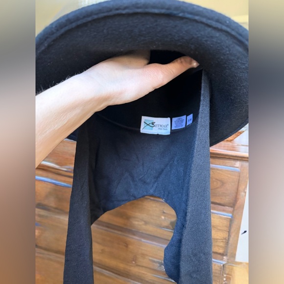 Betmar Black Wool Cloche Hat w/ Scarf Tie Vintage Derby Style S/M EUC main image 9